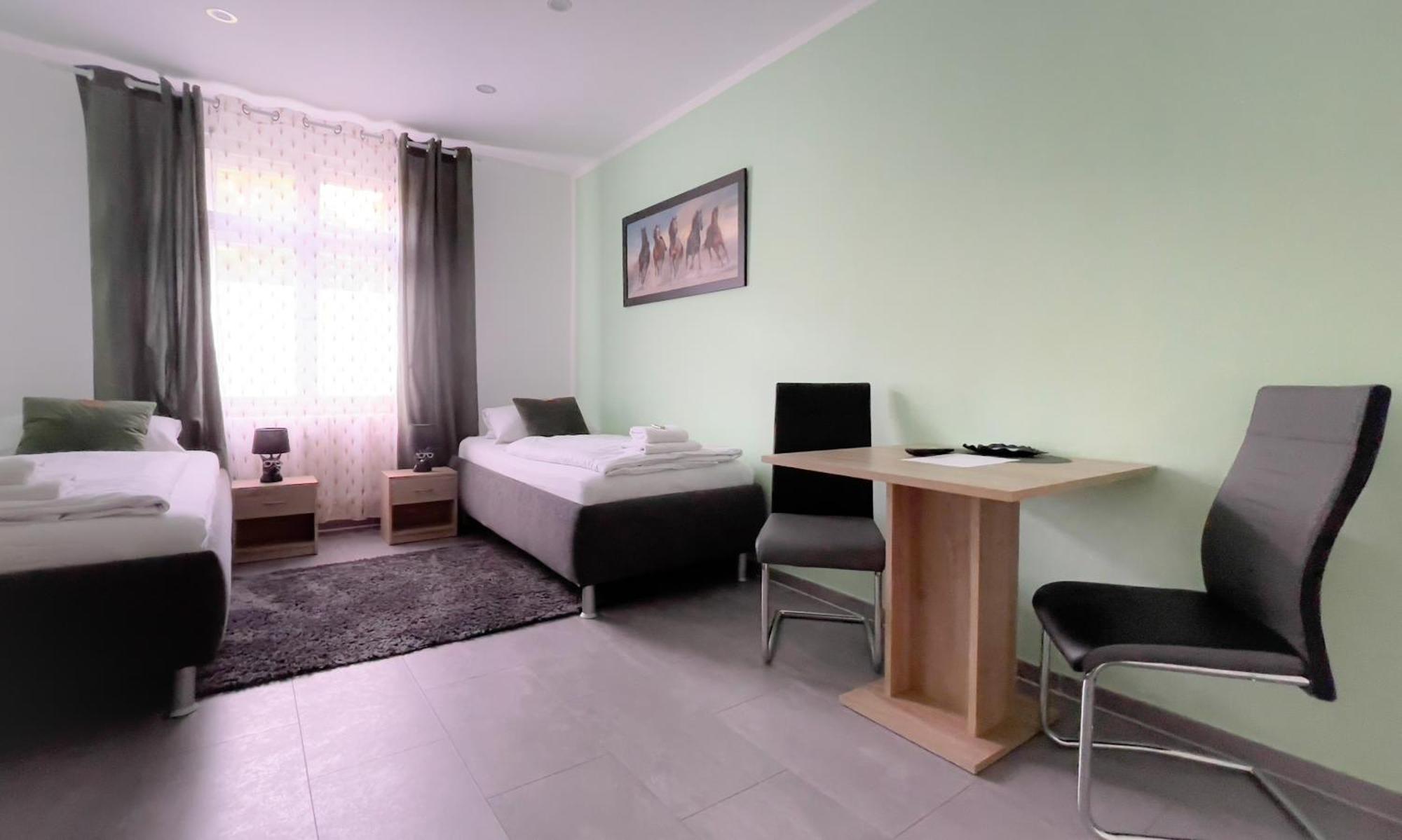 MOTEL DARIA Hennigsdorf Berlin Zimmer foto